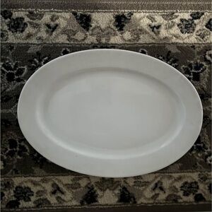 Pier 1 white porcelain serving platter approximately 16”x11”Oval Serving Platter